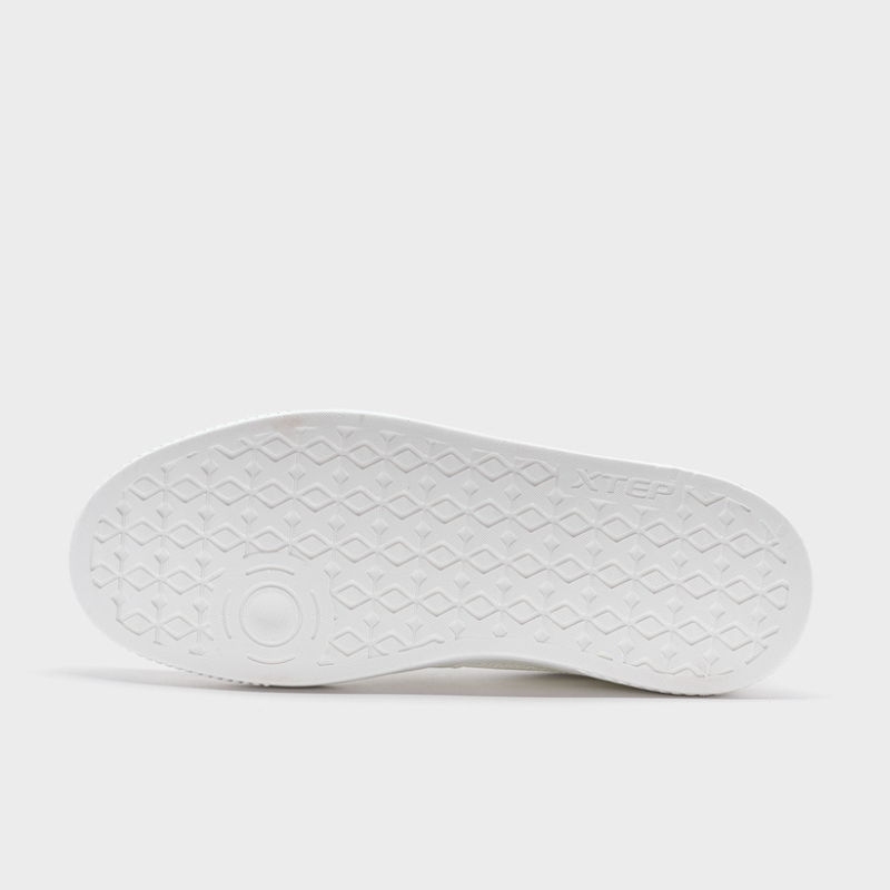 WOMEN´S SKATEBOARD SHOES 976218310055